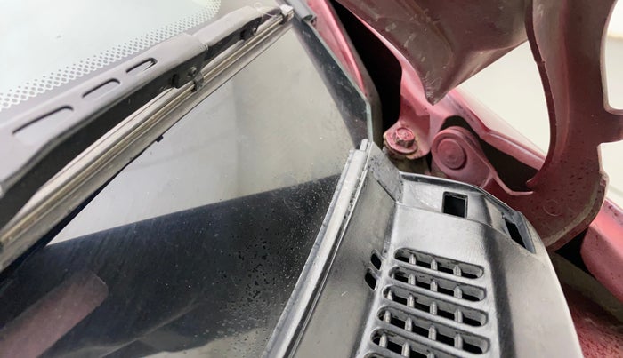 2014 Hyundai i10 MAGNA 1.1, Petrol, Manual, 34,902 km, Bonnet (hood) - Cowl vent panel has minor damage