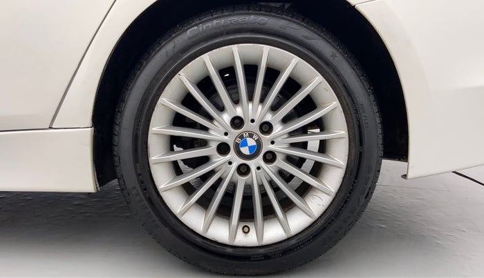 2014 BMW 3 Series 320D LUXURYLINE, Diesel, Automatic, 76,340 km, Left Rear Wheel