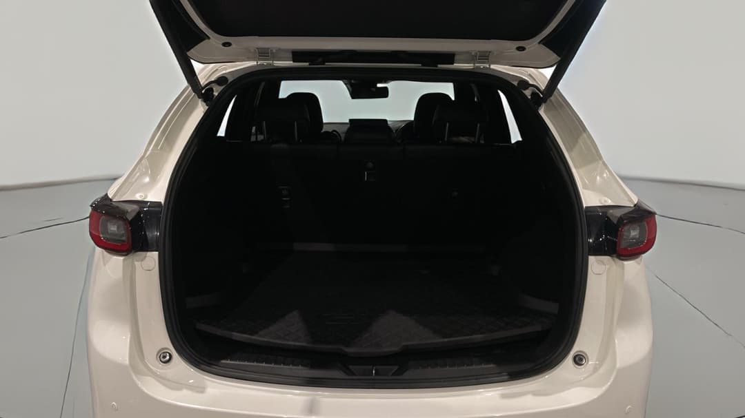 2022 Mazda CX-5 Gt Sp (AWD), Automatic, 62431 km, Boot Inside View