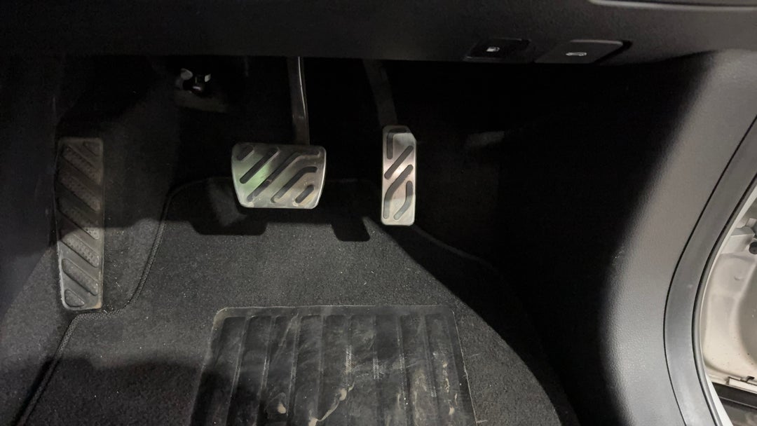 Pedals and Footmat