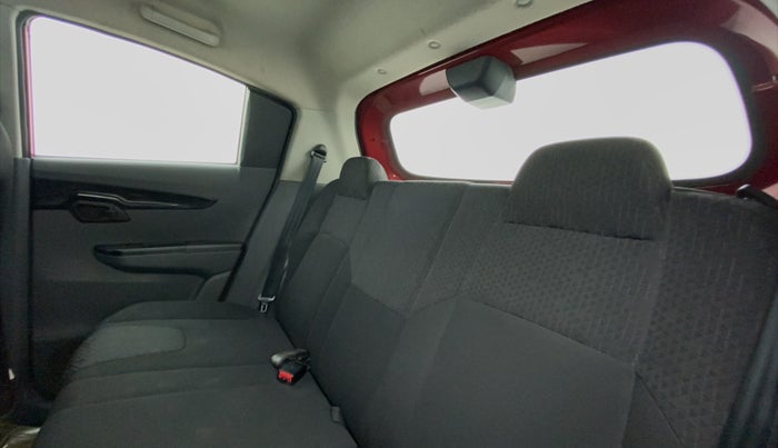 2017 Mahindra KUV 100 NXT K4+ 6S, Petrol, Manual, 20,536 km, Right Side Rear Door Cabin