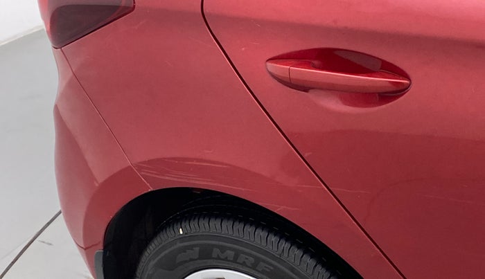 2018 Hyundai Elite i20 Magna Executive 1.2 AT, Petrol, Automatic, 85,315 km, Right quarter panel - Slightly dented