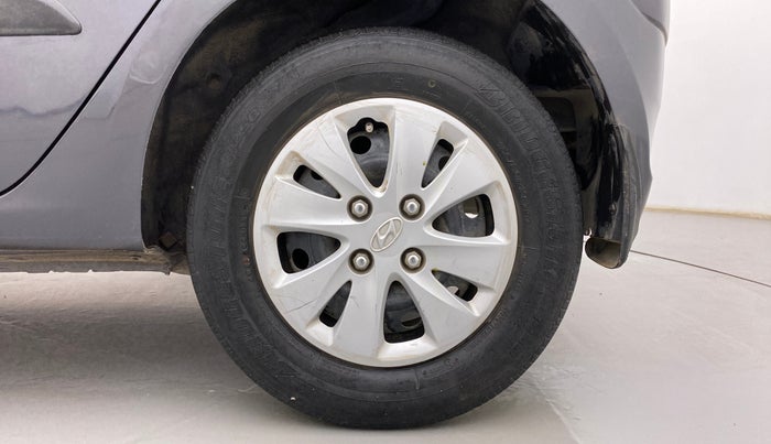 2013 Hyundai i10 MAGNA 1.2, Petrol, Manual, 65,216 km, Left Rear Wheel