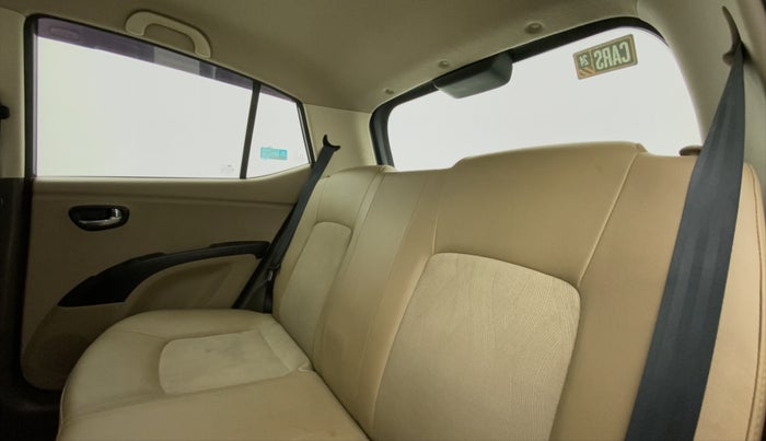 2013 Hyundai i10 MAGNA 1.2, Petrol, Manual, 65,216 km, Right Side Rear Door Cabin