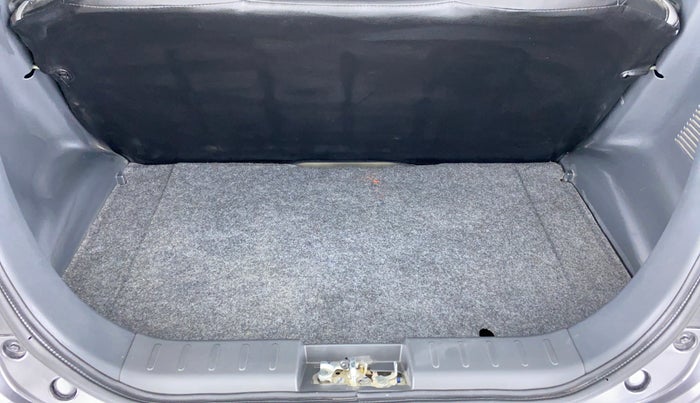 2018 Maruti Alto 800 LXI, Petrol, Manual, 11,925 km, Boot Inside