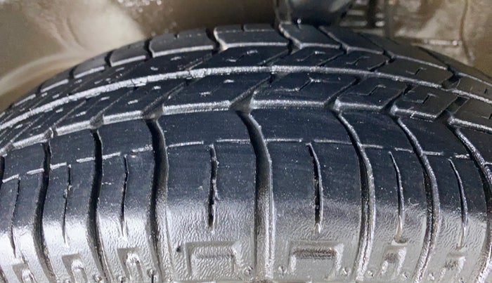 2018 Maruti Alto 800 LXI, Petrol, Manual, 11,925 km, Right Front Tyre Tread