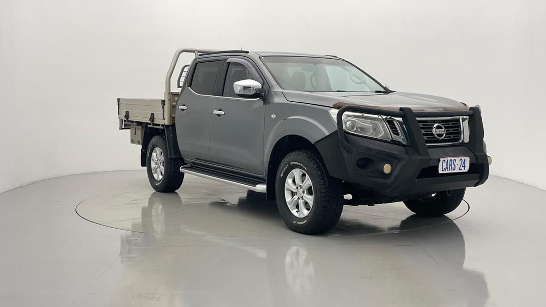 2016 Nissan Navara St (4x4), Automatic, 144494 km, Right Front Diagonal (45- Degree) View