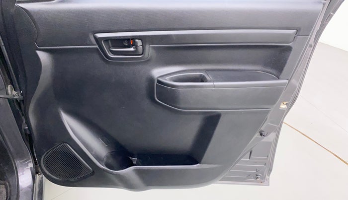 2020 Maruti S PRESSO VXI+, Petrol, Manual, 31,102 km, Driver Side Door Panels Control