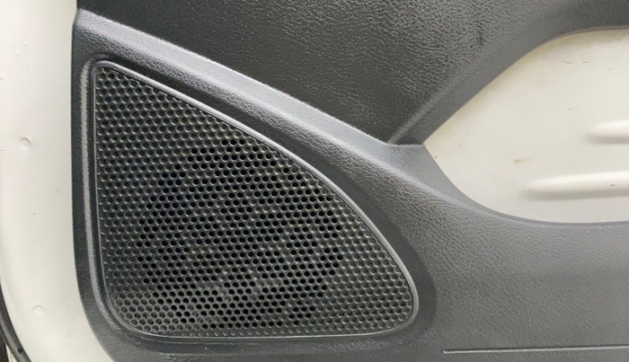 2018 Datsun Redi Go T (O), Petrol, Manual, 33,936 km, Speaker