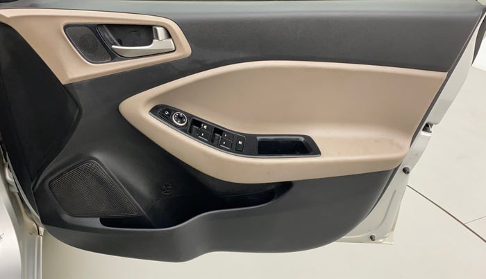 2015 Hyundai Elite i20 ASTA 1.2, Petrol, Manual, 53,005 km, Driver Side Door Panels Control