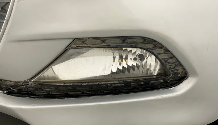 2015 Hyundai Elite i20 ASTA 1.2, Petrol, Manual, 53,516 km, Left fog light - Not fixed properly