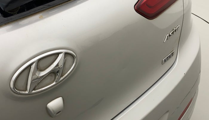 2015 Hyundai Elite i20 ASTA 1.2, Petrol, Manual, 53,516 km, Dicky (Boot door) - Slightly dented