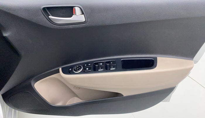 2016 Hyundai Grand i10 ASTA AT 1.2 KAPPA VTVT, Petrol, Automatic, 23,310 km, Driver Side Door Panels Control