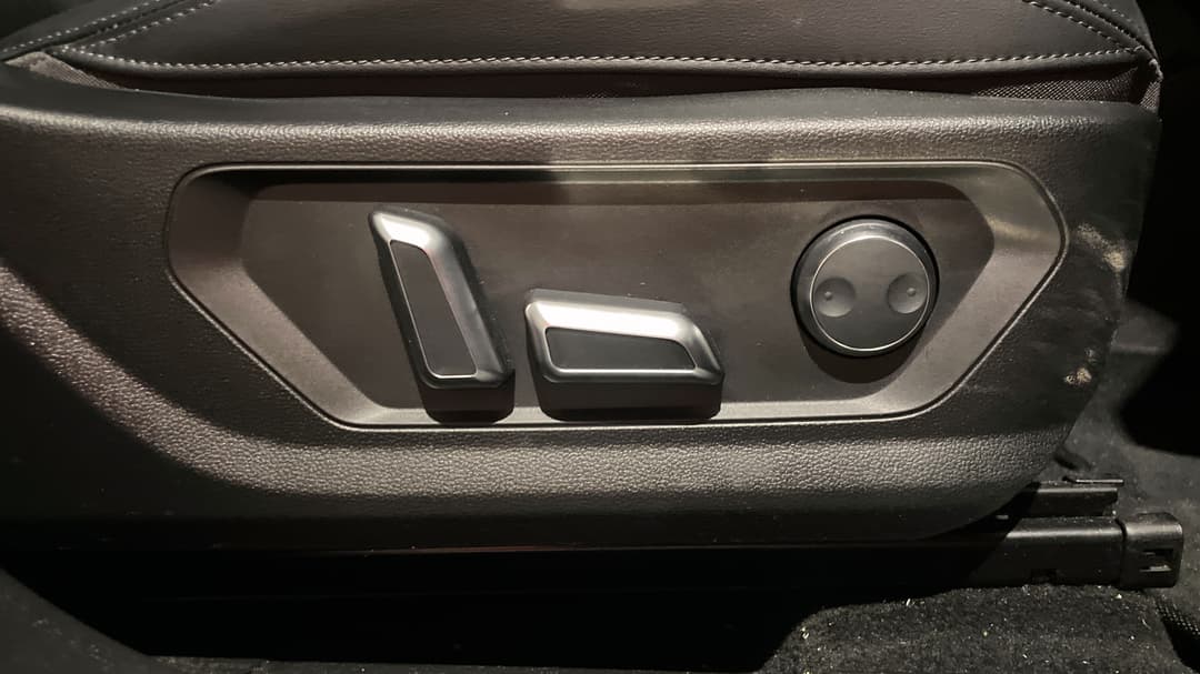2022 GWM Haval H6gt Ultra (4WD), Automatic, 72566 km, Drivers Side Adjustment Panel