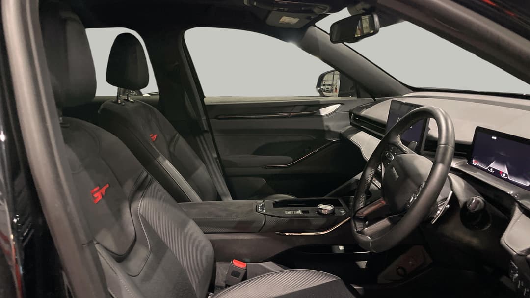 2022 GWM Haval H6gt Ultra (4WD), Automatic, 72566 km, Right Side Front Door Cabin View