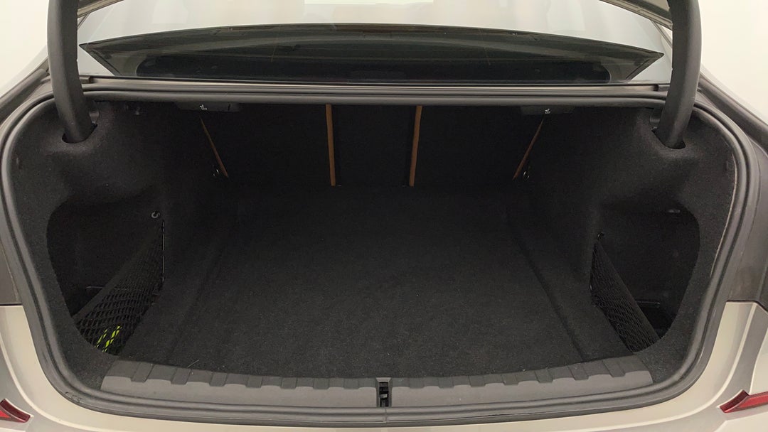 2020 BMW 3 30i M Sport, Automatic, 55044 km, Boot Inside View