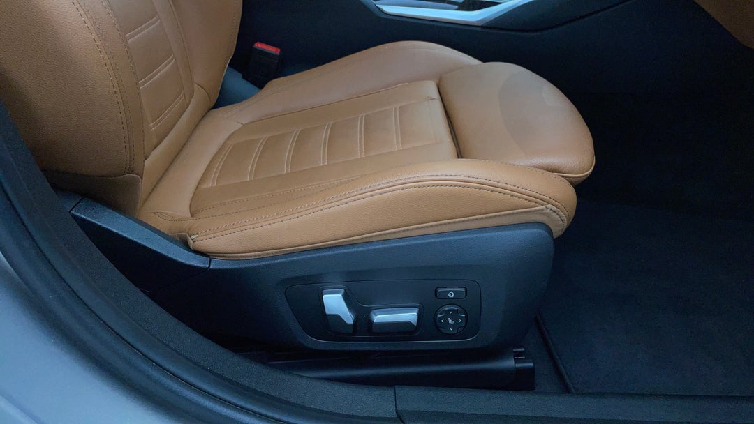 2020 BMW 3 30i M Sport, Automatic, 55044 km, Drivers Side Adjustment Panel