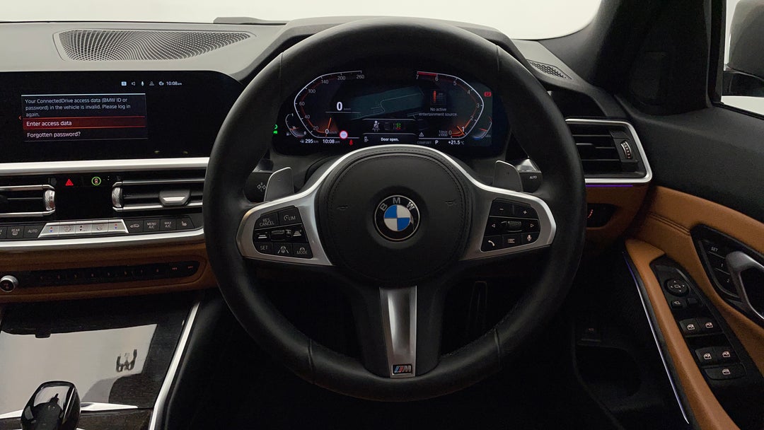 2020 BMW 3 30i M Sport, Automatic, 55044 km, Steering Wheel Close-up