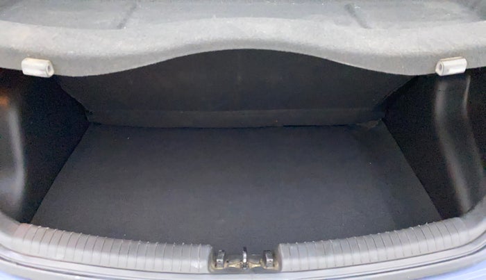 2013 Hyundai Grand i10 MAGNA 1.2 KAPPA VTVT, Petrol, Manual, 61,296 km, Boot Inside