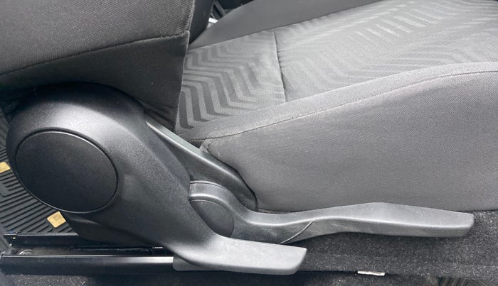2018 Maruti Swift ZXI AMT, Petrol, Automatic, 23,211 km, Driver Side Adjustment Panel