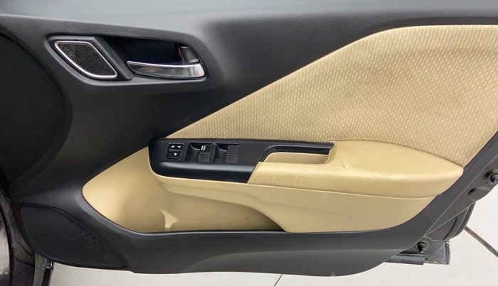 2018 Honda City V MT PETROL, Petrol, Manual, 18,626 km, Driver Side Door Panels Controls
