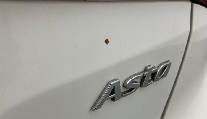 2018 Hyundai Elite i20 ASTA 1.2, Petrol, Manual, 30,264 km, Dicky (Boot door) - Slightly rusted