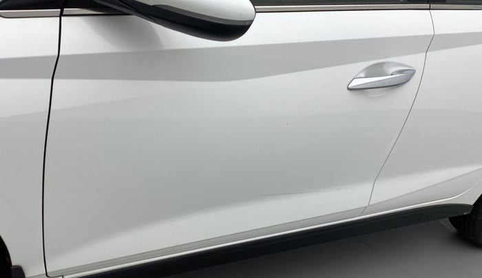 2021 Hyundai NEW I20 ASTA 1.0 GDI TURBO DCT, Petrol, Automatic, 16,978 km, Front passenger door - Minor scratches