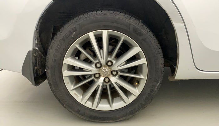2016 Toyota Corolla Altis VL CVT PETROL, Petrol, Automatic, 93,355 km, Right Rear Wheel