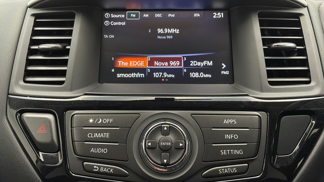 2019 Nissan Pathfinder St (4x2), Automatic, 52549 km, Infotainment System