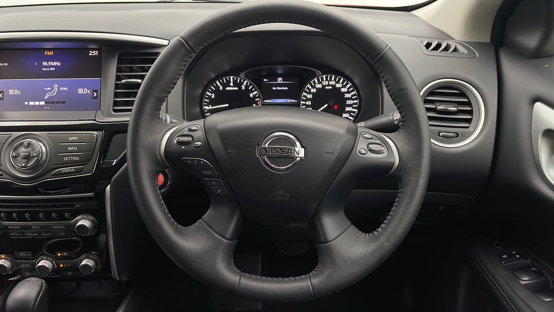 2019 Nissan Pathfinder St (4x2), Automatic, 52549 km, Steering Wheel Close-up