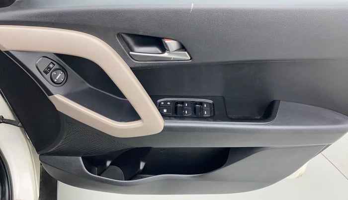 2016 Hyundai Creta 1.6 S, Petrol, Manual, 76,942 km, Driver Side Door Panels Control