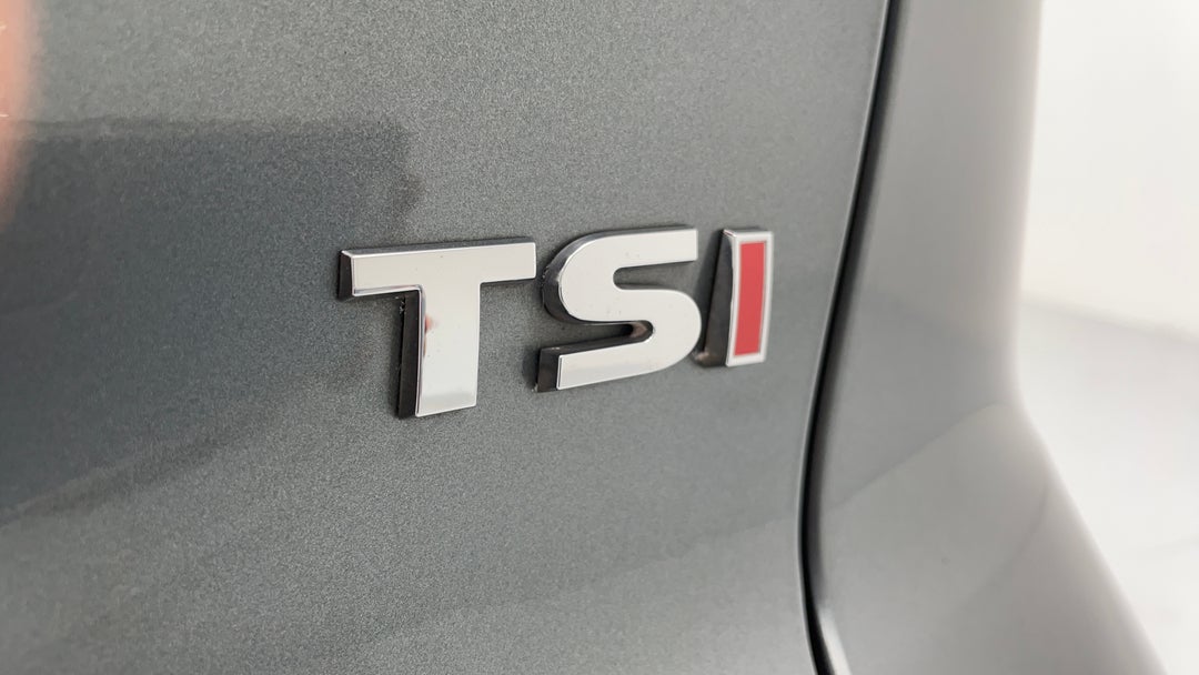 Badge (Boot Right Side)