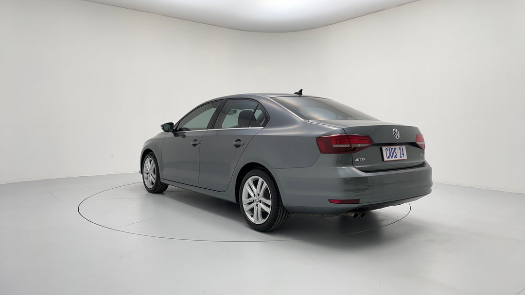 Left Back Diagonal (45- Degree) View