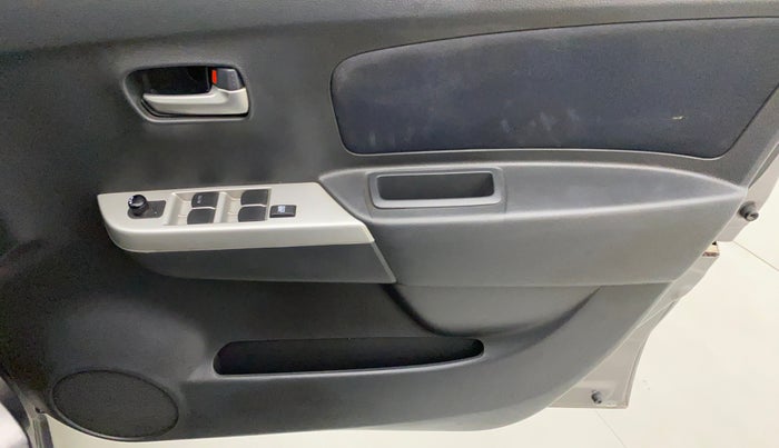 2012 Maruti Wagon R 1.0 VXI, Petrol, Manual, 10,443 km, Driver Side Door Panels Control