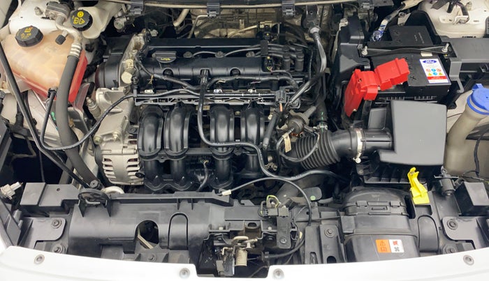 2017 Ford New Figo 1.2 TITANIUM, Petrol, Manual, 41,940 km, Engine Bonet View