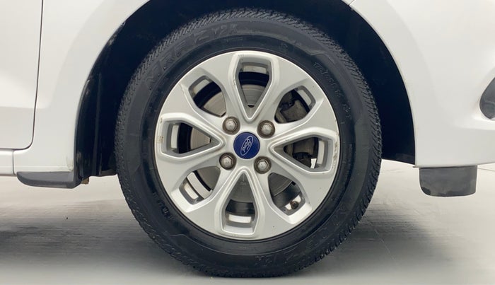 2017 Ford New Figo 1.2 TITANIUM, Petrol, Manual, 41,940 km, Right Front Wheel