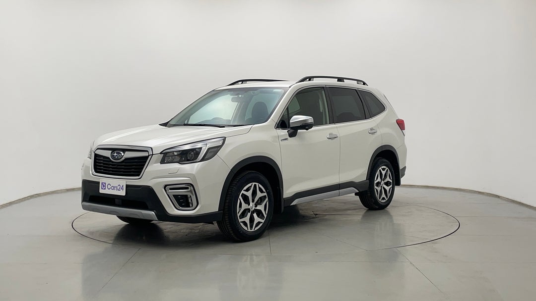 Left Front Diagonal (45- Degree) View