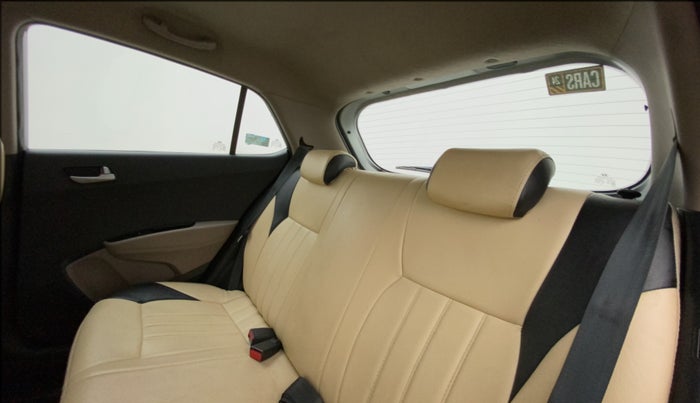 2014 Hyundai Grand i10 ASTA 1.2 KAPPA VTVT, Petrol, Manual, 37,258 km, Right Side Rear Door Cabin