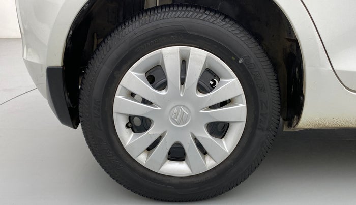 2012 Maruti Swift VXI, Petrol, Manual, 44,300 km, Right Rear Wheel