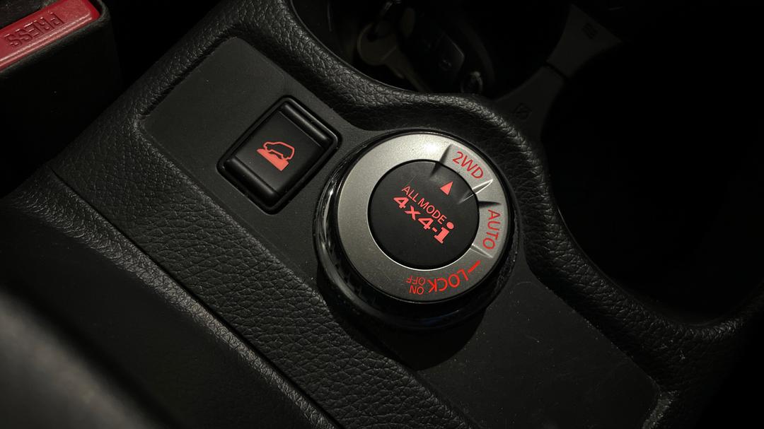 2019 Nissan X-trail Ts (4WD), Automatic, 148011 km, Utility Switches/Buttons