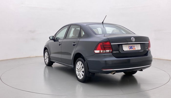 2016 Volkswagen Vento HIGHLINE 1.2 TSI AT, Petrol, Automatic, 27,783 km, Left Back Diagonal