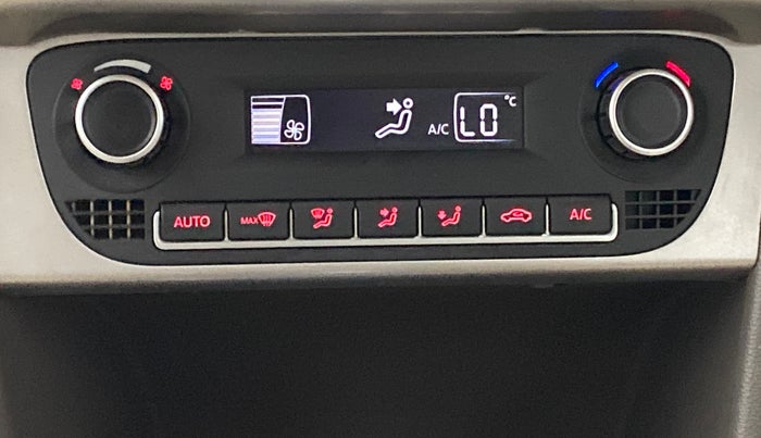 2016 Volkswagen Vento HIGHLINE 1.2 TSI AT, Petrol, Automatic, 27,783 km, Automatic Climate Control