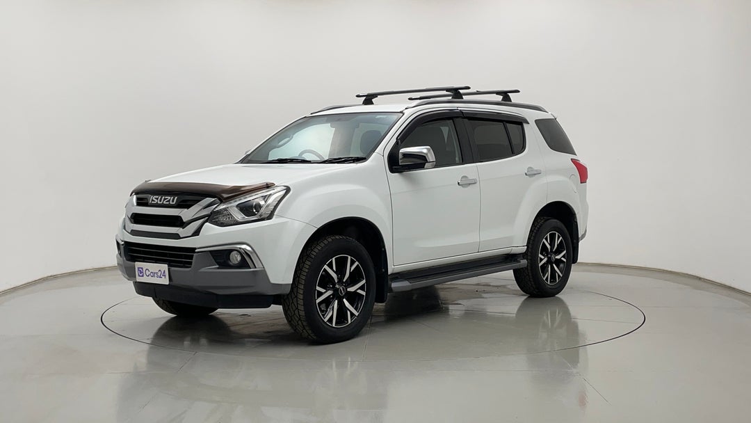 Left Front Diagonal (45- Degree) View