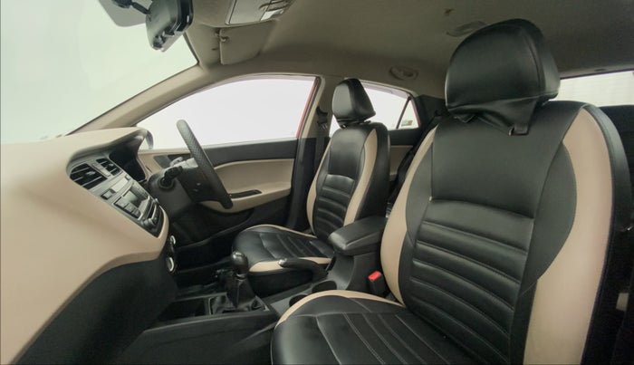 2017 Hyundai Elite i20 SPORTZ 1.2, Petrol, Manual, 57,043 km, Right Side Front Door Cabin