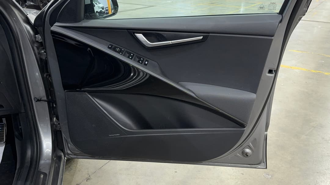 2023 Kia Niro Ev Gt-line Body C Pillar, Automatic, 24304 km, Speaker View