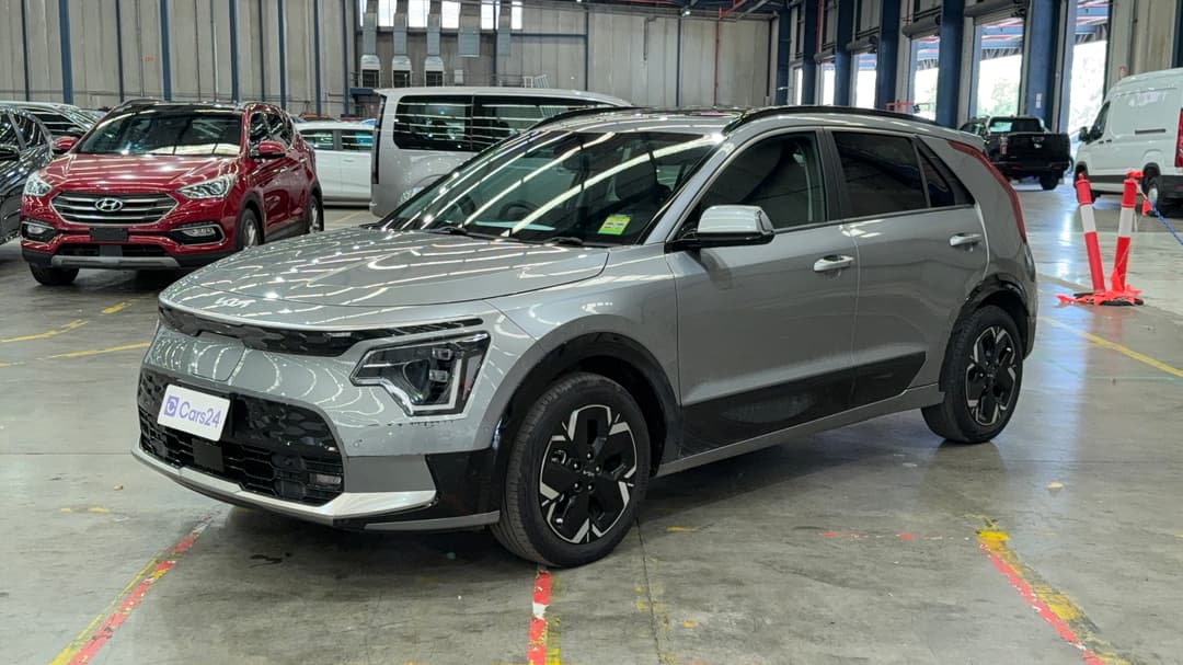 2023 Kia Niro Ev Gt-line Body C Pillar, Automatic, 24304 km, Left Front Diagonal (45- Degree) View