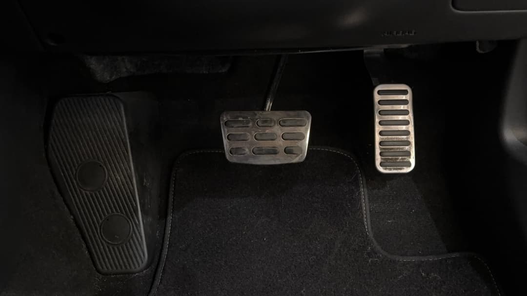 2023 Kia Niro Ev Gt-line Body C Pillar, Automatic, 24304 km, Pedals and Footmat