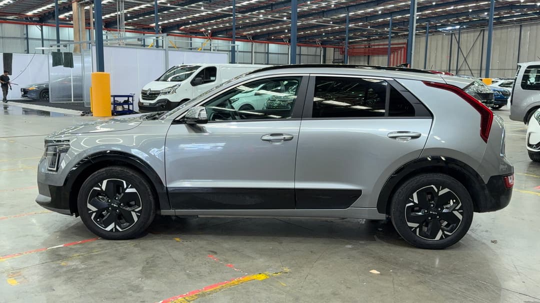 2023 Kia Niro Ev Gt-line Body C Pillar, Automatic, 24304 km, Left Side View