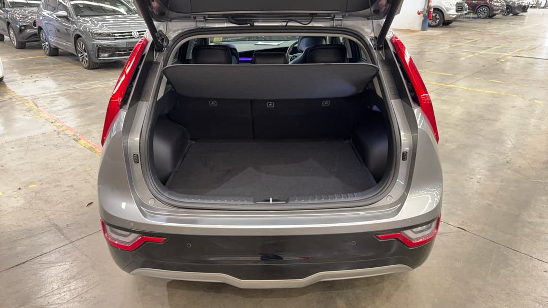 2023 Kia Niro Ev Gt-line Body C Pillar, Automatic, 24304 km, Boot Inside View