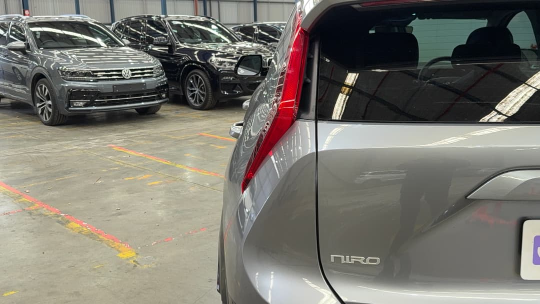 2023 Kia Niro Ev Gt-line Body C Pillar, Automatic, 24304 km, Badge (Boot Left Side)